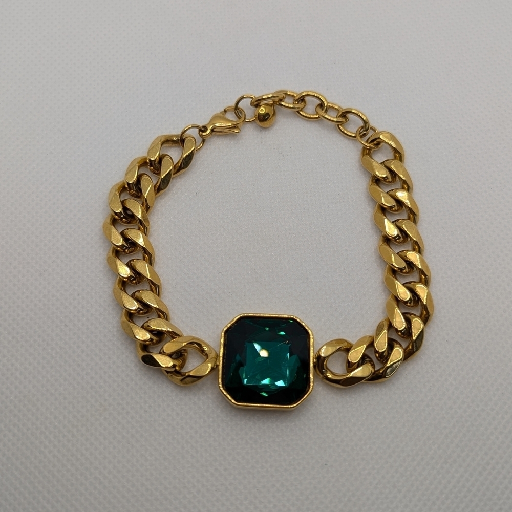 Gold Tone Bracelet with Green Gemstone - Picture 2 of 3